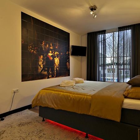 Stadsslaperij B&B Tilburg Esterno foto