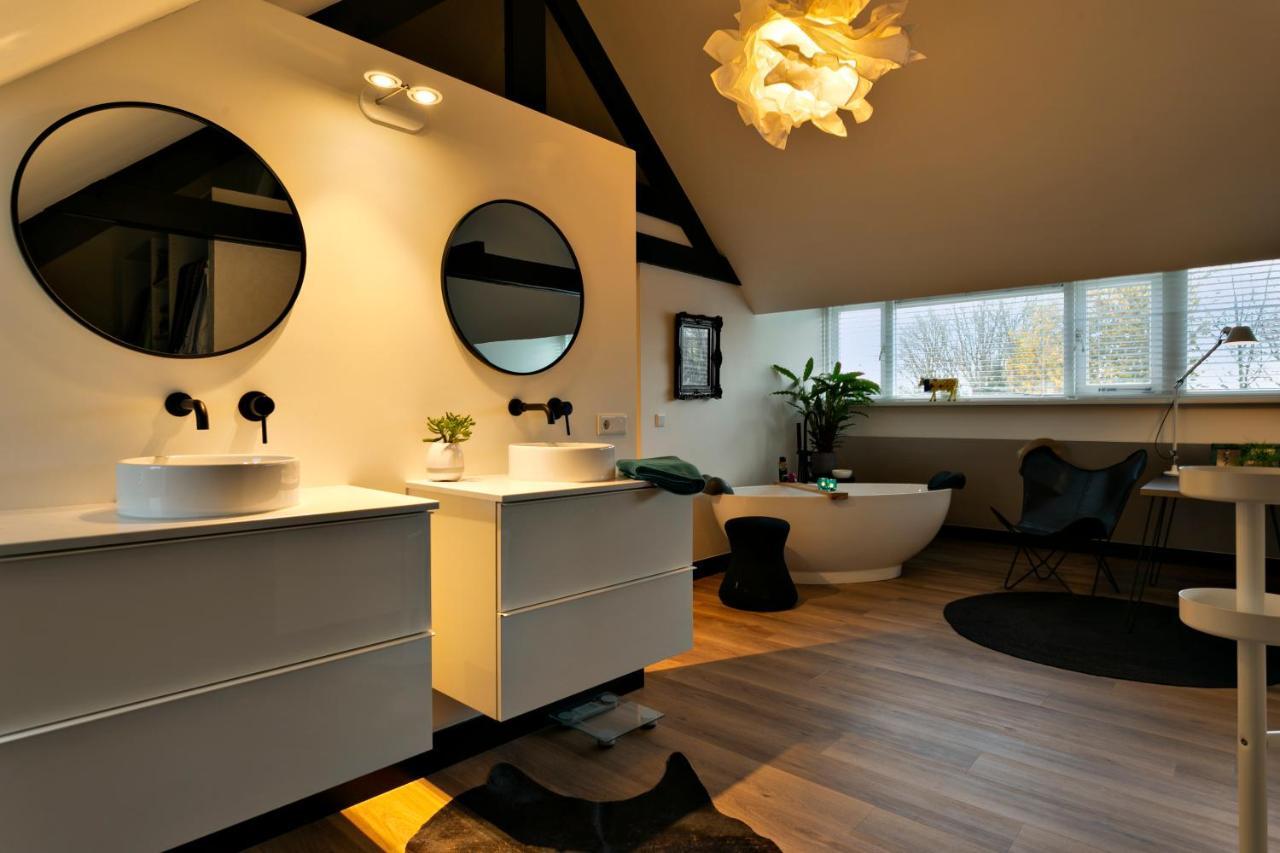 Stadsslaperij B&B Tilburg Esterno foto