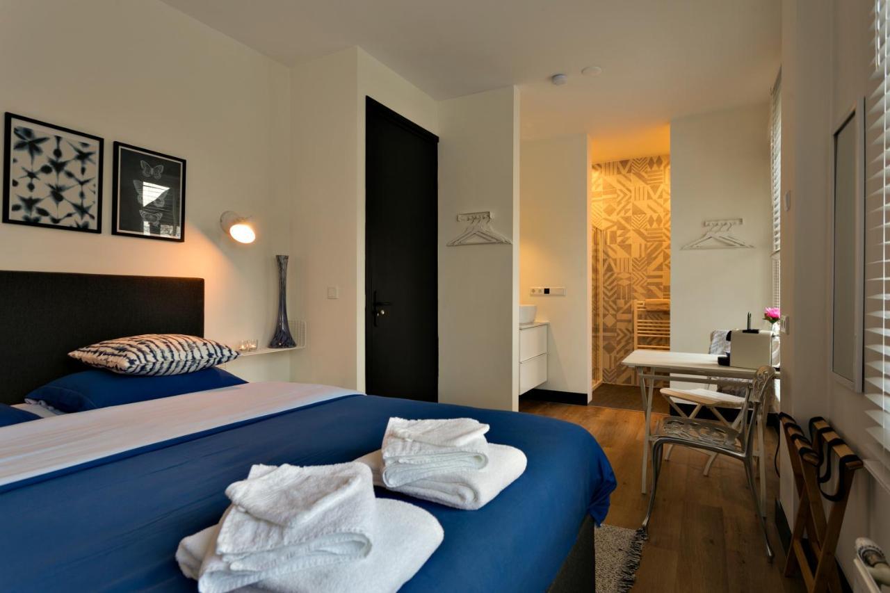 Stadsslaperij B&B Tilburg Esterno foto