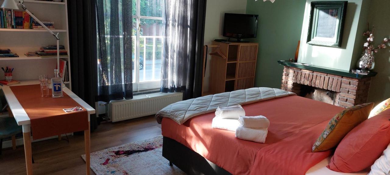 Stadsslaperij B&B Tilburg Esterno foto